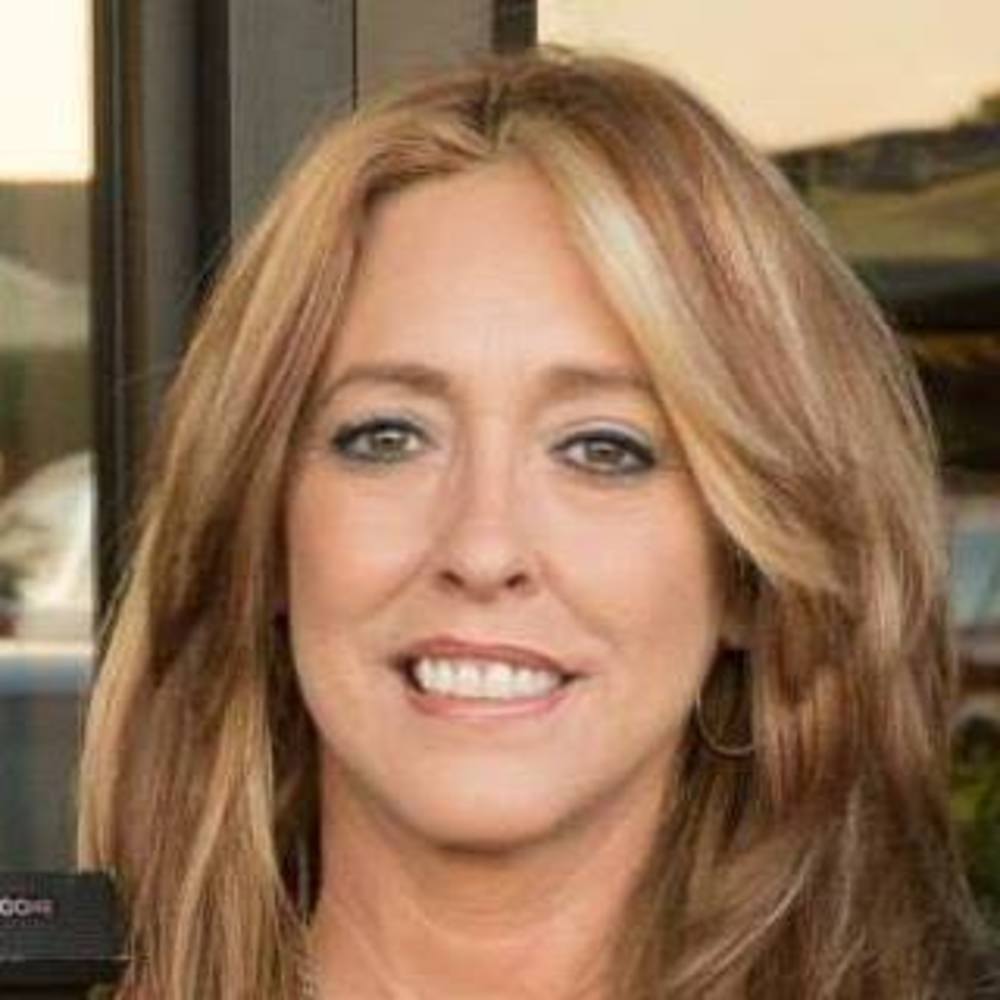 Meet your Posher, Donna jeannie